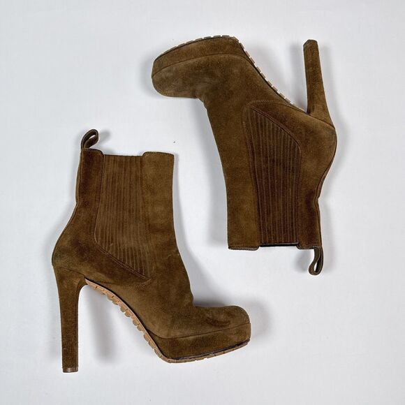 Gucci Shoes - Gucci Boots Women’s Size EUR 38 / US 8 Brown Suede High Heel Ankle Chelsea